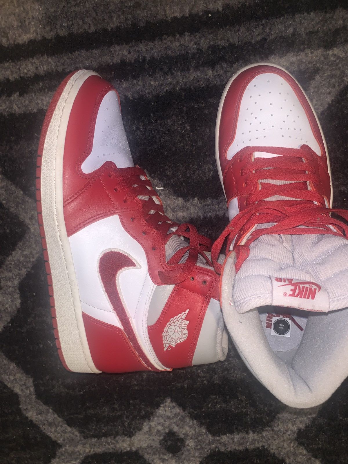 Jordan Brand Retro 1 Jordan’s Size US 10 / EU 43 - 6 Thumbnail