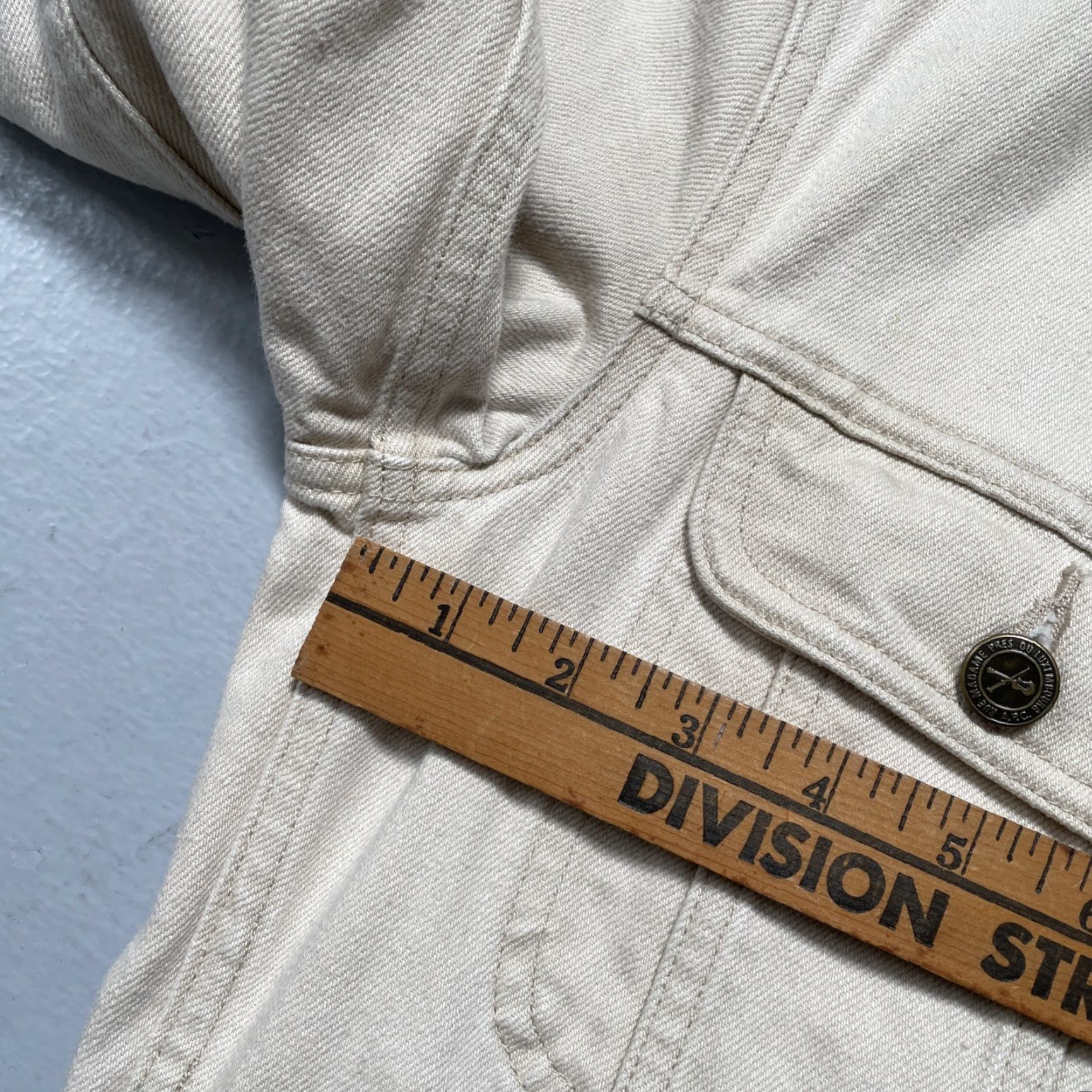 A.P.C. A.P.C. Denim Trucker Jacket Vintage Style S Unisex Beige Cotton Denim 40s 50s French Streetwear Fashion Size US S / EU 44-46 / 1 - 3 Thumbnail