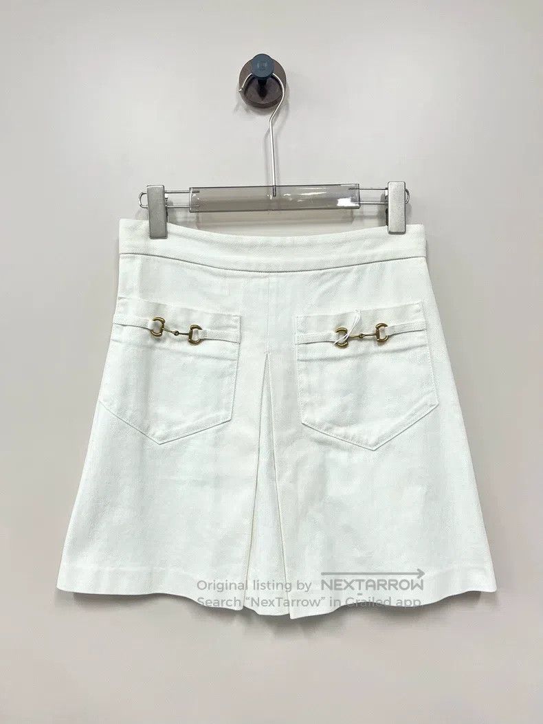 Gucci Gucci Beige horse buckle zipper skirt Size 26" / US 2 / IT 38 - 2 Thumbnail