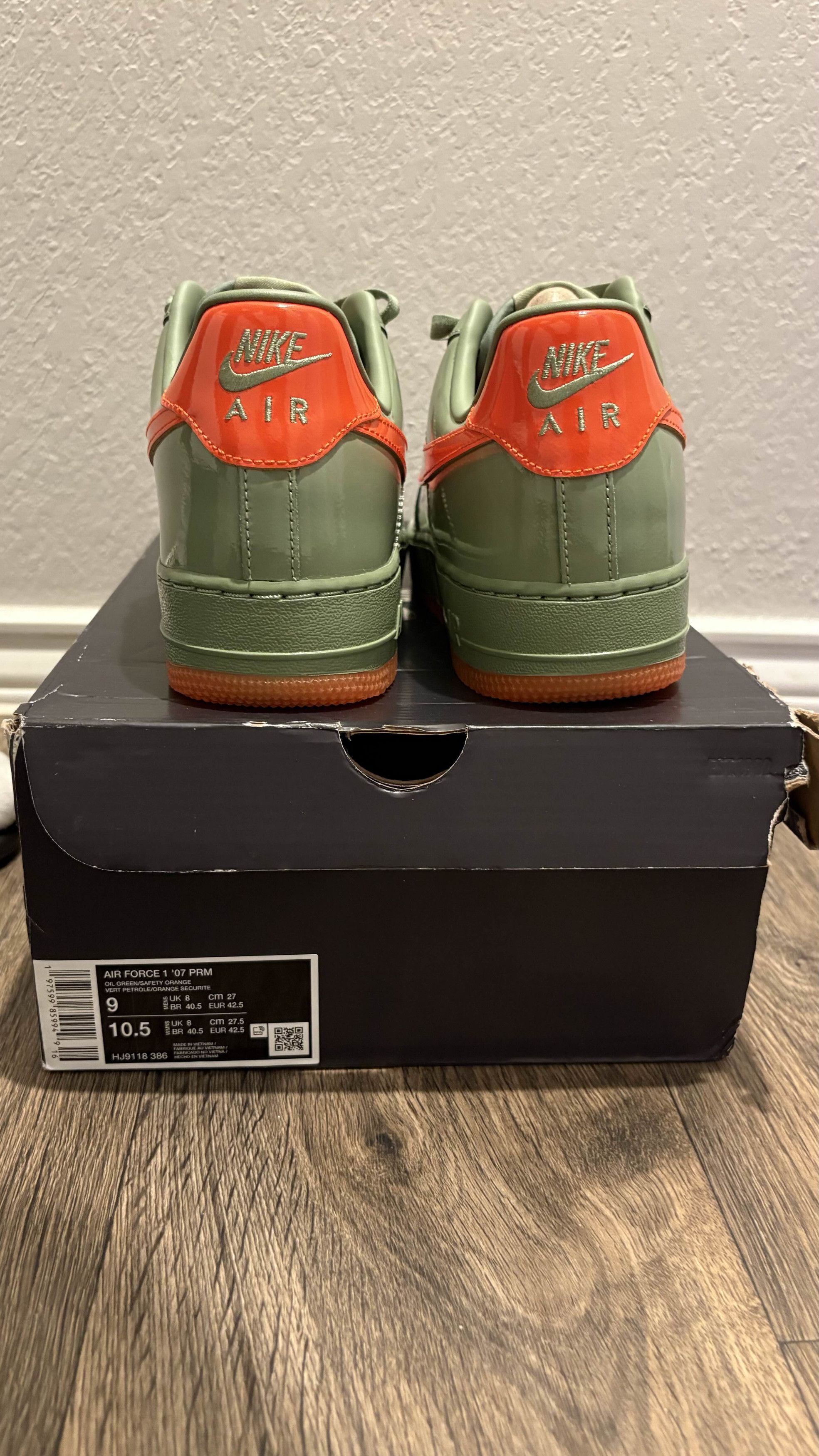 Nike Air Force 1 '07 Premium Oil Green /Sz Size US 9 / EU 42 - 5 Thumbnail