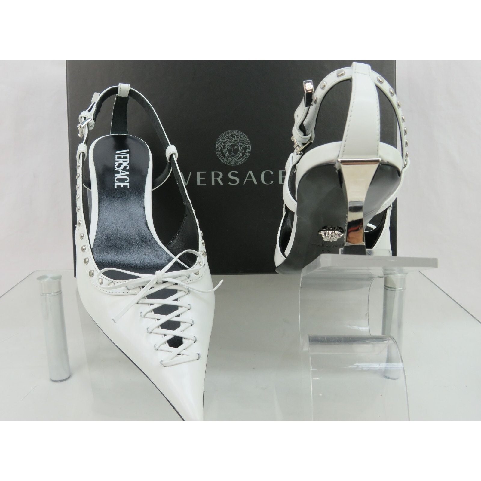 Versace VERSACE WHITE PATENT LEATHER GOLD MEDUSA KITTEN PUMPS 41 11 Size US 11 / IT 41 - 9 Thumbnail