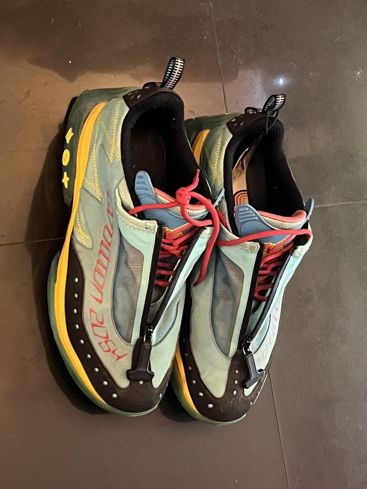 Louis Vuitton Louis vouiton 2054 virgil abloh Size US 11 / EU 44 - 9 Thumbnail