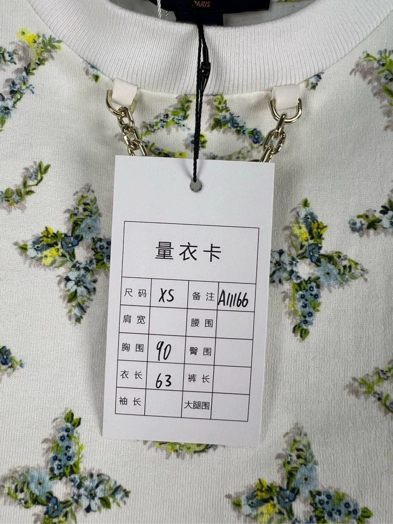 Louis Vuitton Louis Vuitton New presbyopia full LOGO short sleeve Size XS / US 0-2 / IT 36-38 - 6 Thumbnail