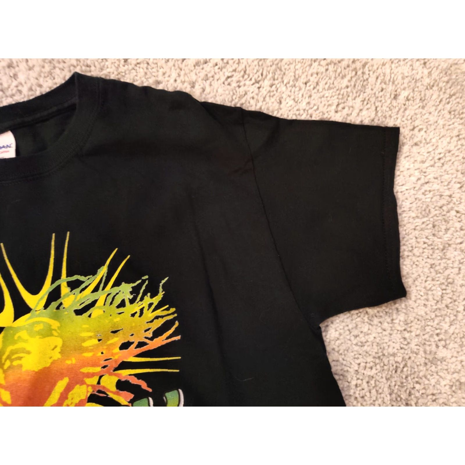 Gildan UNITY Band T-Shirt Black Crew Neck Short Sleeve M Unisex Adults Reggae Music Graphic Front Logo 90s Concert Theme Shirt Size US M / EU 48-50 / 2 - 5 Thumbnail