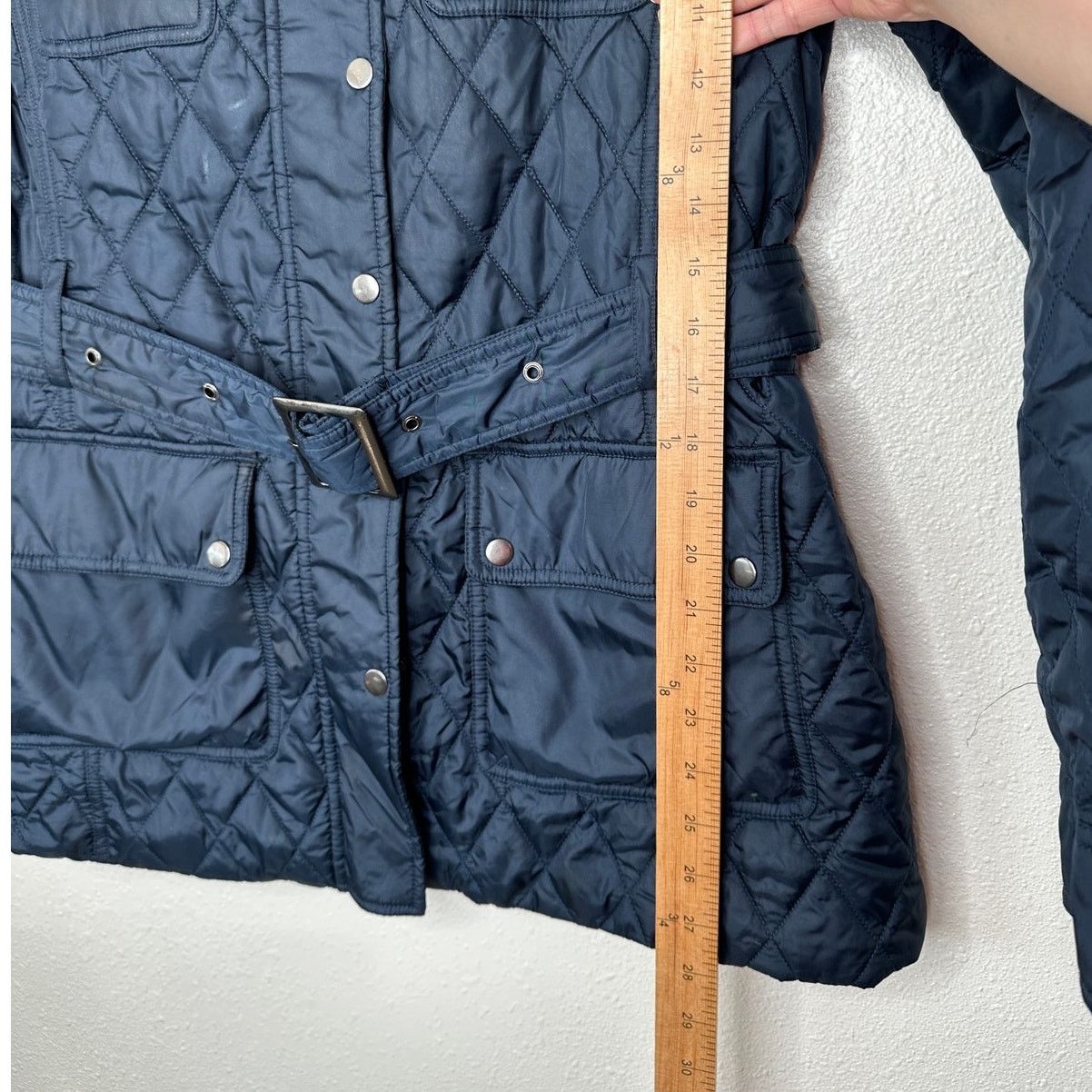 Banana Republic Banana Republic Navy Diamond Quilt Belted Mock Neck Jacket L Size L / US 10 / IT 46 - 14 Thumbnail