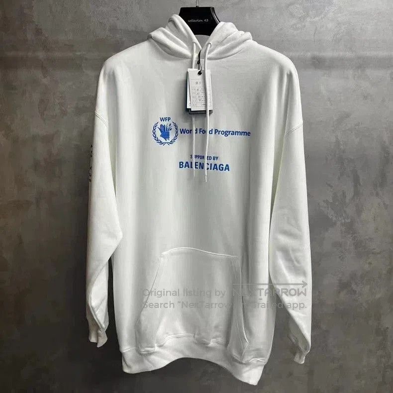Balenciaga Balenciaga WFP Logo Print Hoodie. Size US XS / EU 42 / 0 - 1 Thumbnail