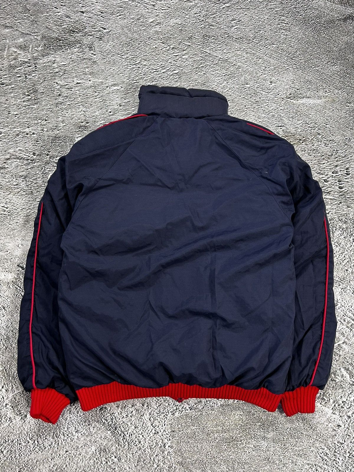 Moncler Moncler puffer jacket reversible vintage down red navy Size US S / EU 44-46 / 1 - 7 Thumbnail