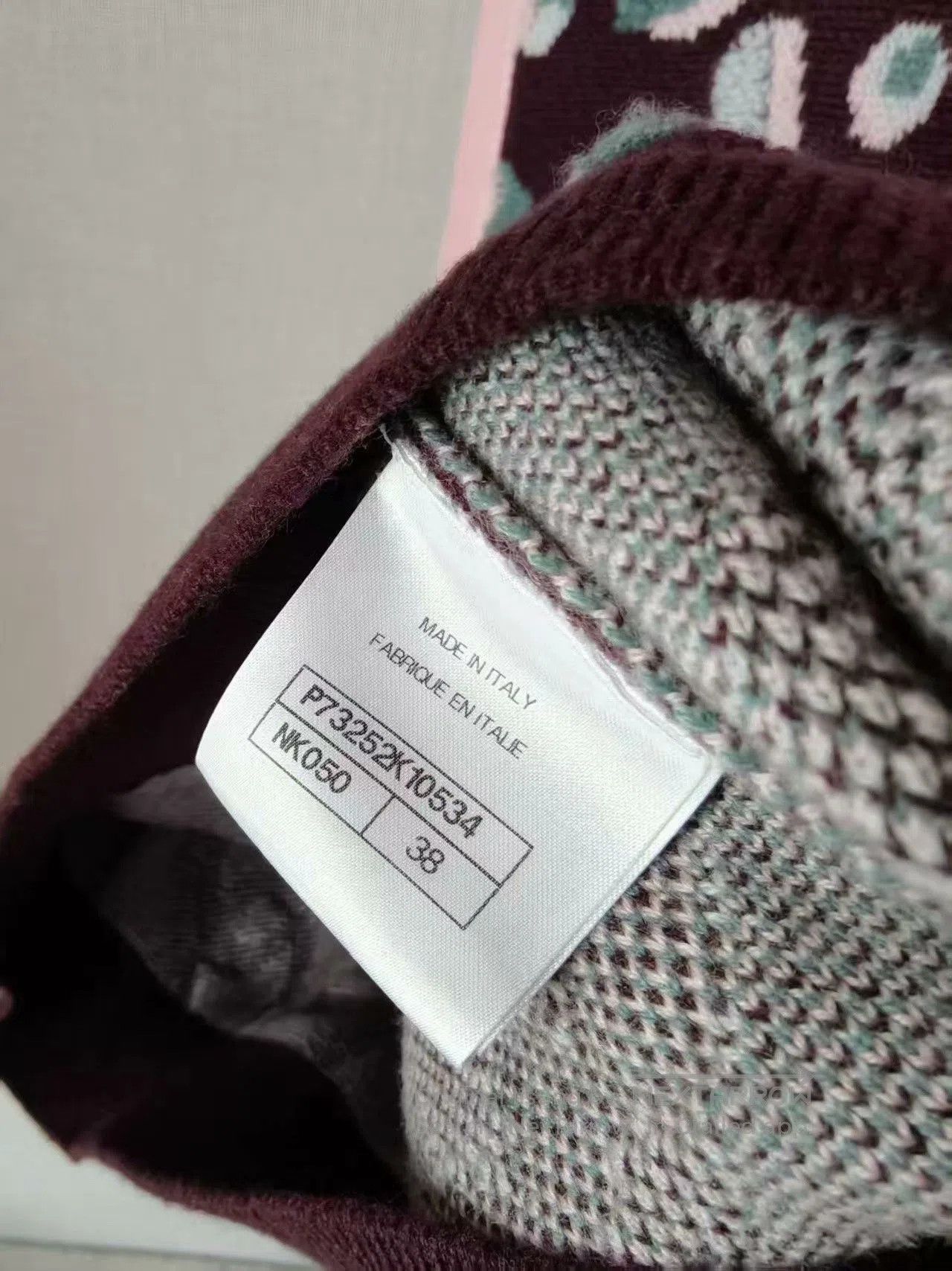 Chanel Chanel Knit Logo Vest. Size S / US 4 / IT 40 - 2 Thumbnail