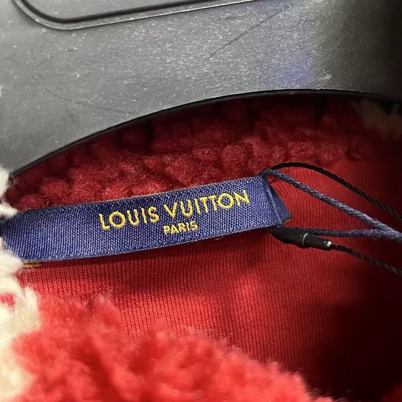 Louis Vuitton Louis Vuitton Red checkerboard monogrammed embroidered zip Size US L / EU 52-54 / 3 - 5 Thumbnail
