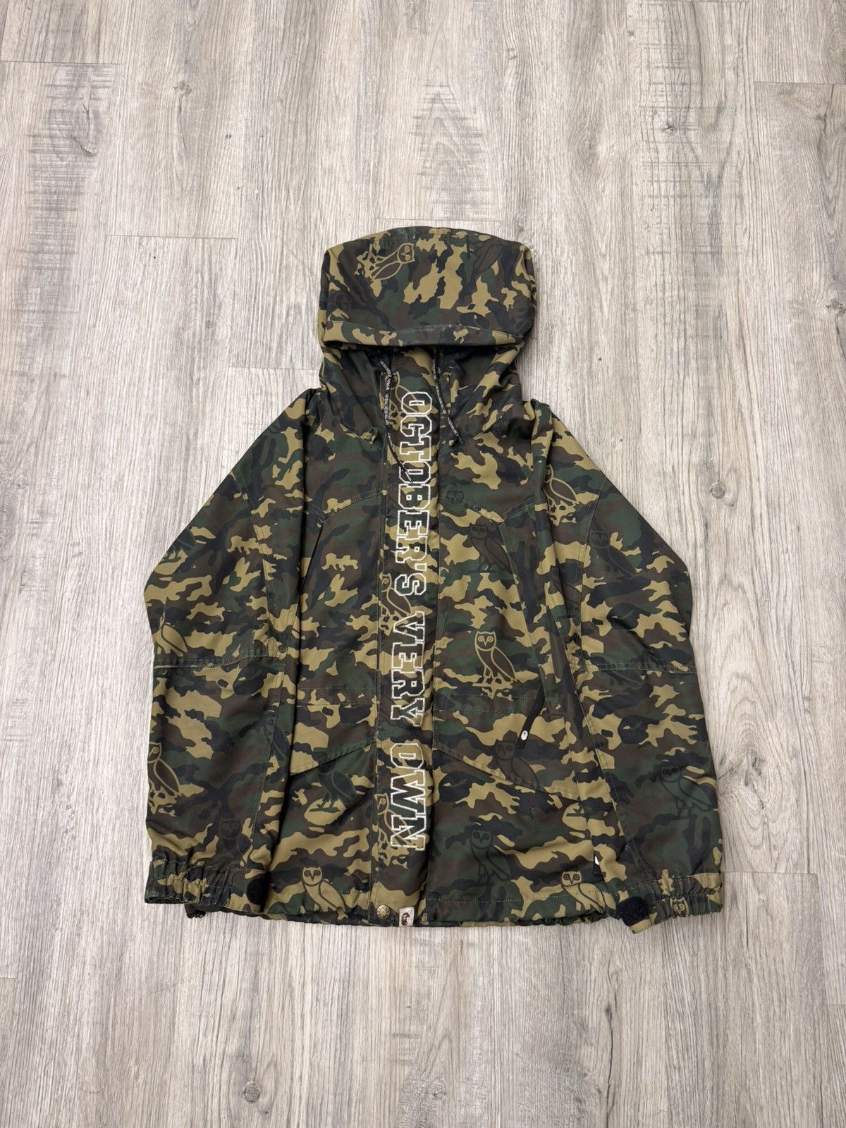 Bape BAPE x OVO Woodland Camo Snowboard Jacket Size US S / EU 44-46 / 1 - 1 Thumbnail