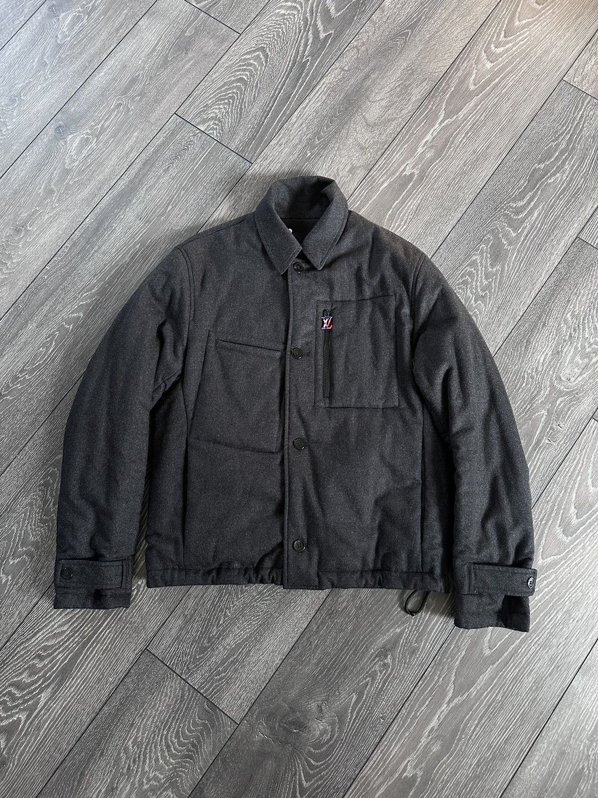 Louis Vuitton louis vuitton reversible monogram rain blouson jacket black Size US S / EU 44-46 / 1 - 5 Thumbnail