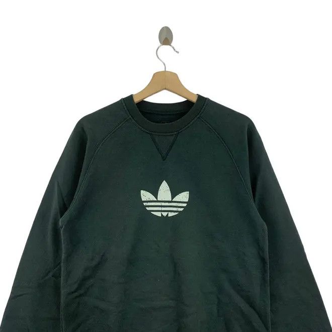 Adidas Vintage ADIDAS ORIGINALS TREFOIL Center Logo Sweatshirt Size M / US 6-8 / IT 42-44 - 2 Thumbnail