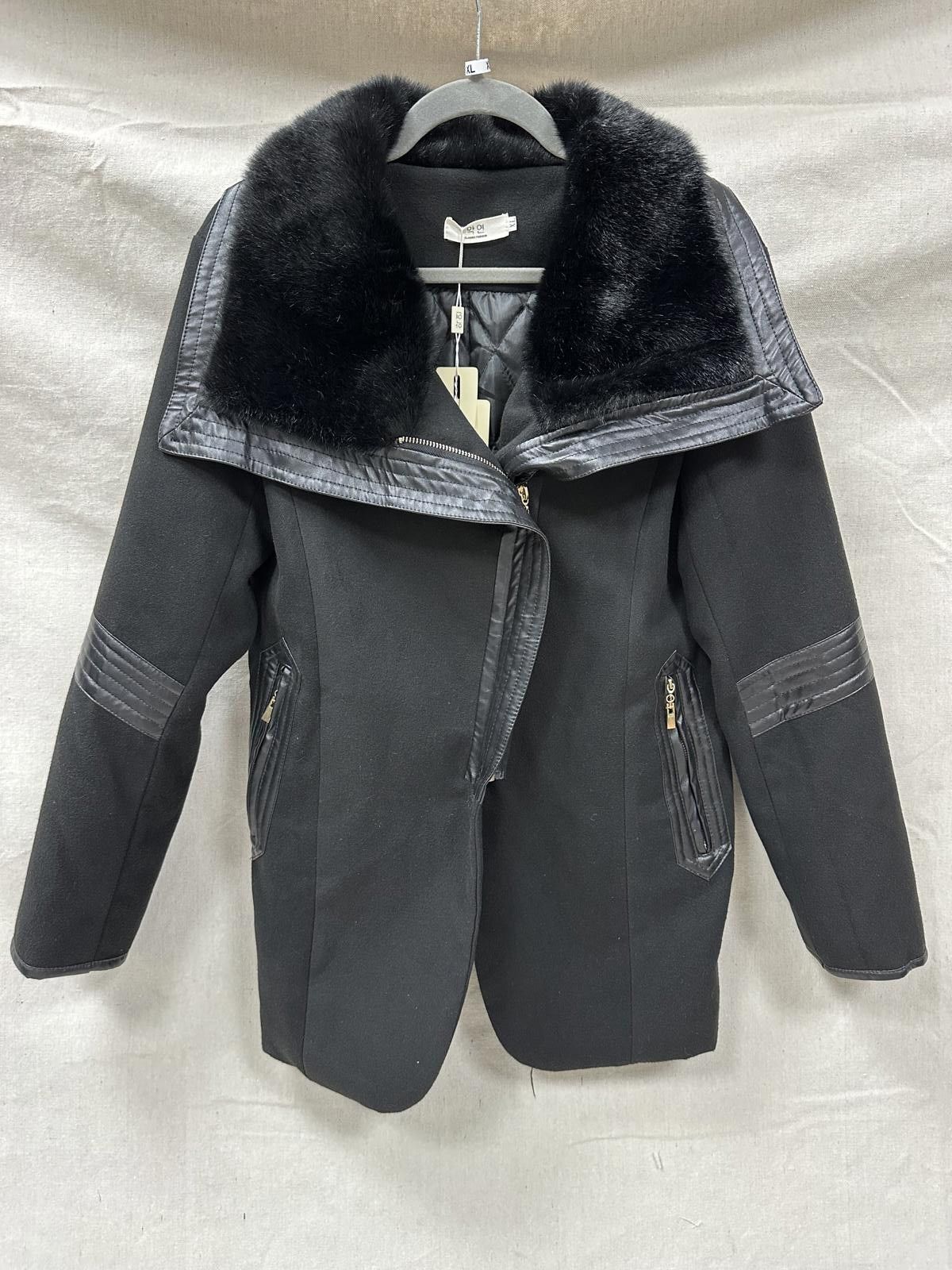 Designer Classic Fashion Faux Fur Collar Black Coat - XL Size XL / US 12-14 / IT 48-50 - 1 Thumbnail