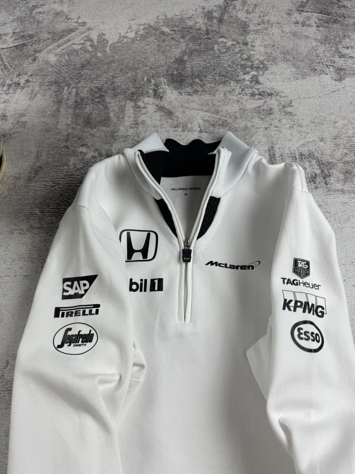 Honda McLaren Honda Mobil 1 Racing White Women XL 1/3 1/4 Sweatshirt Hoodie Pullover Size XL / US 12-14 / IT 48-50 - 8 Thumbnail