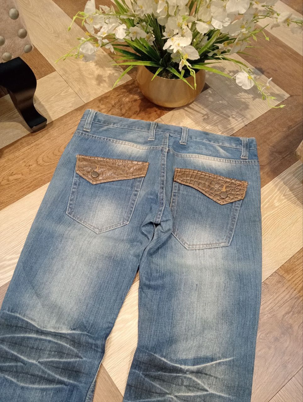 Japanese Brand ROOT THREE JAPAN BLUE WASHED FLARED DENIM JEANS Size US 34 / EU 50 - 12 Thumbnail