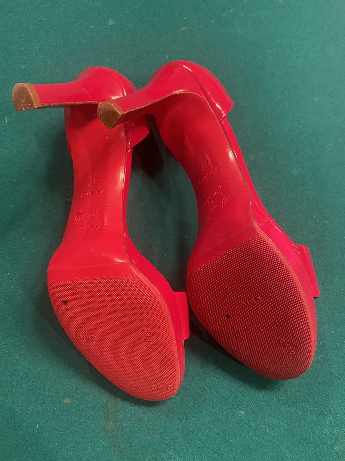 Christian Louboutin Red Christian LouBouton heels Size US 7 / IT 37 - 5 Thumbnail