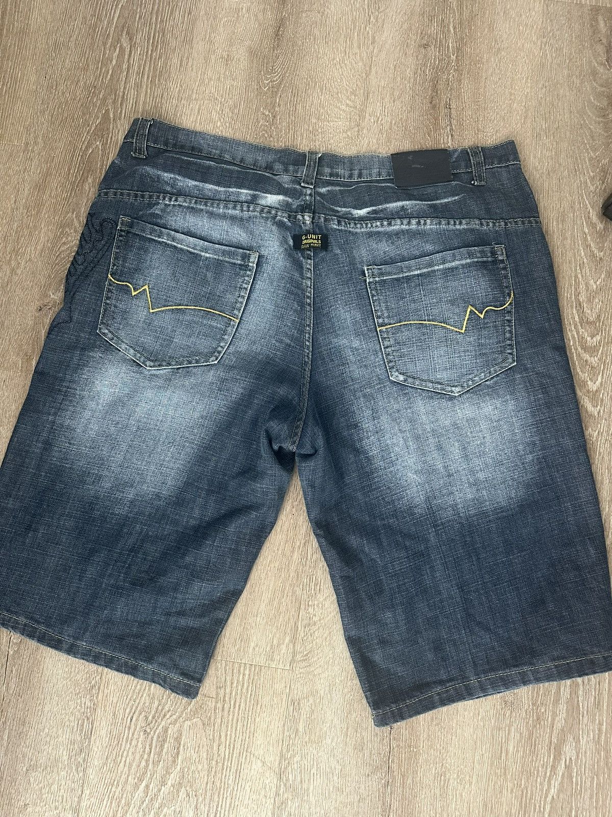 G-Unit G-Unit blue denim jort vintage wash Size US 40 / EU 56 - 2 Thumbnail
