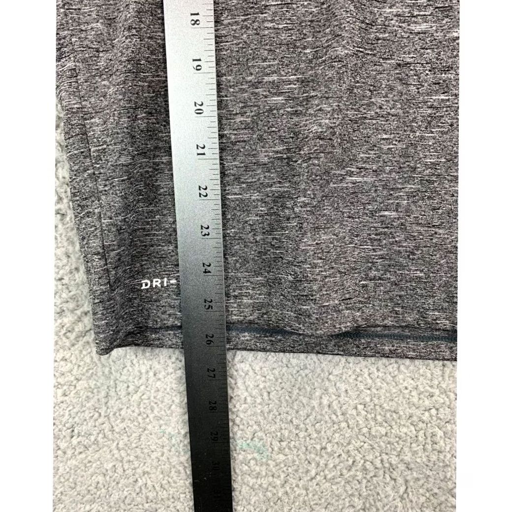 Nike Nike Swim Shirt Mens Grey Dri-Fit Size Medium M UPF 40+ Short Sleeve T-Shirt Size US M / EU 48-50 / 2 - 8 Thumbnail