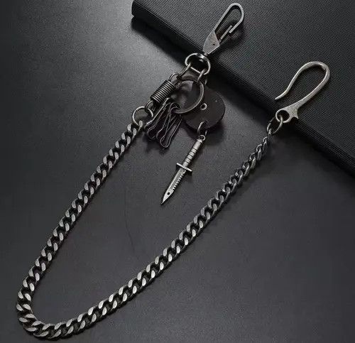 Other Black Skull & Dagger Chain Keychain | Gothic, Streetwear Size ONE SIZE - 2 Thumbnail
