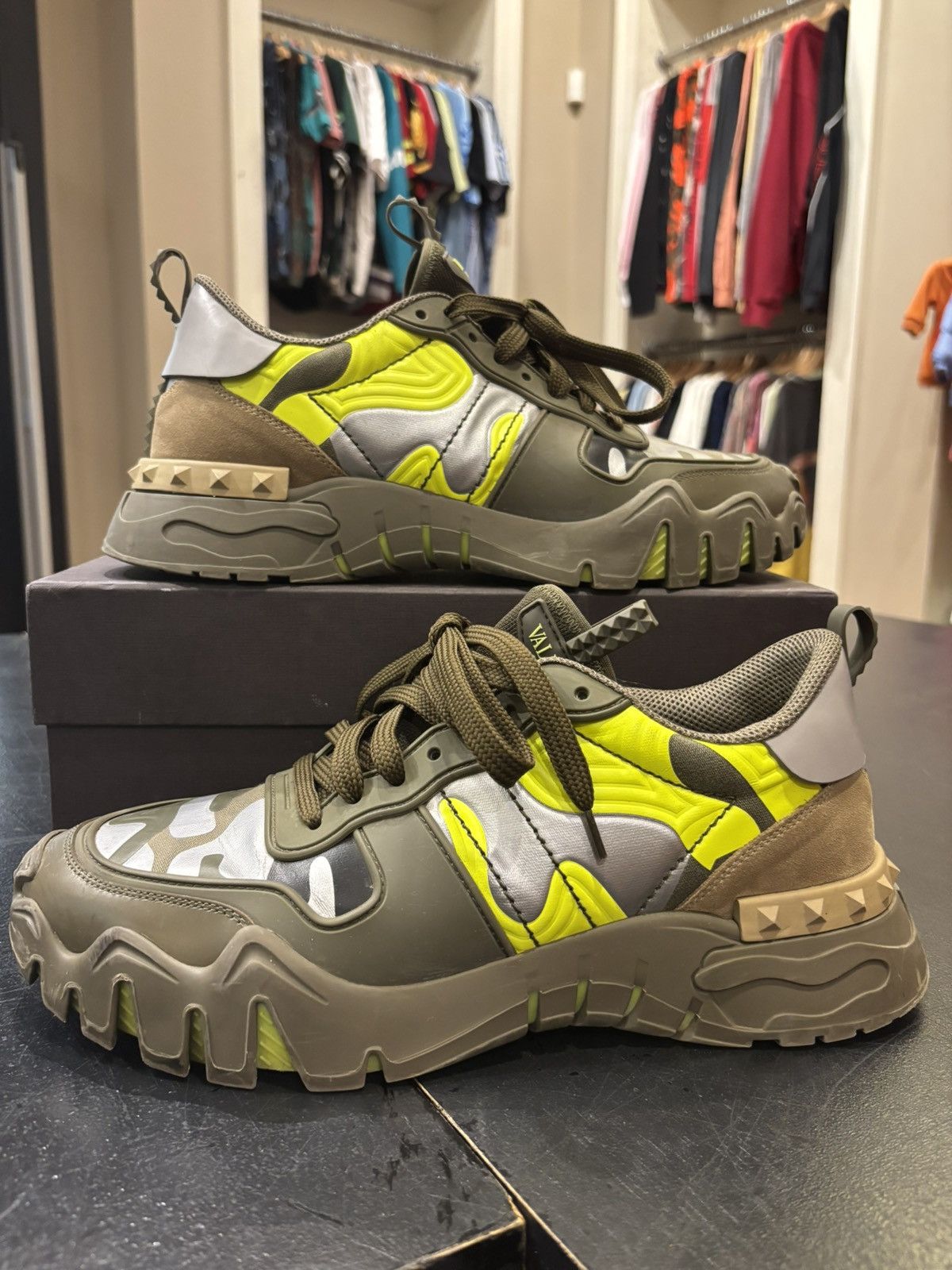 Valentino Valentino Rockrunner Plus ‘Camo Lime’ Size US 11 / EU 44 - 1 Thumbnail