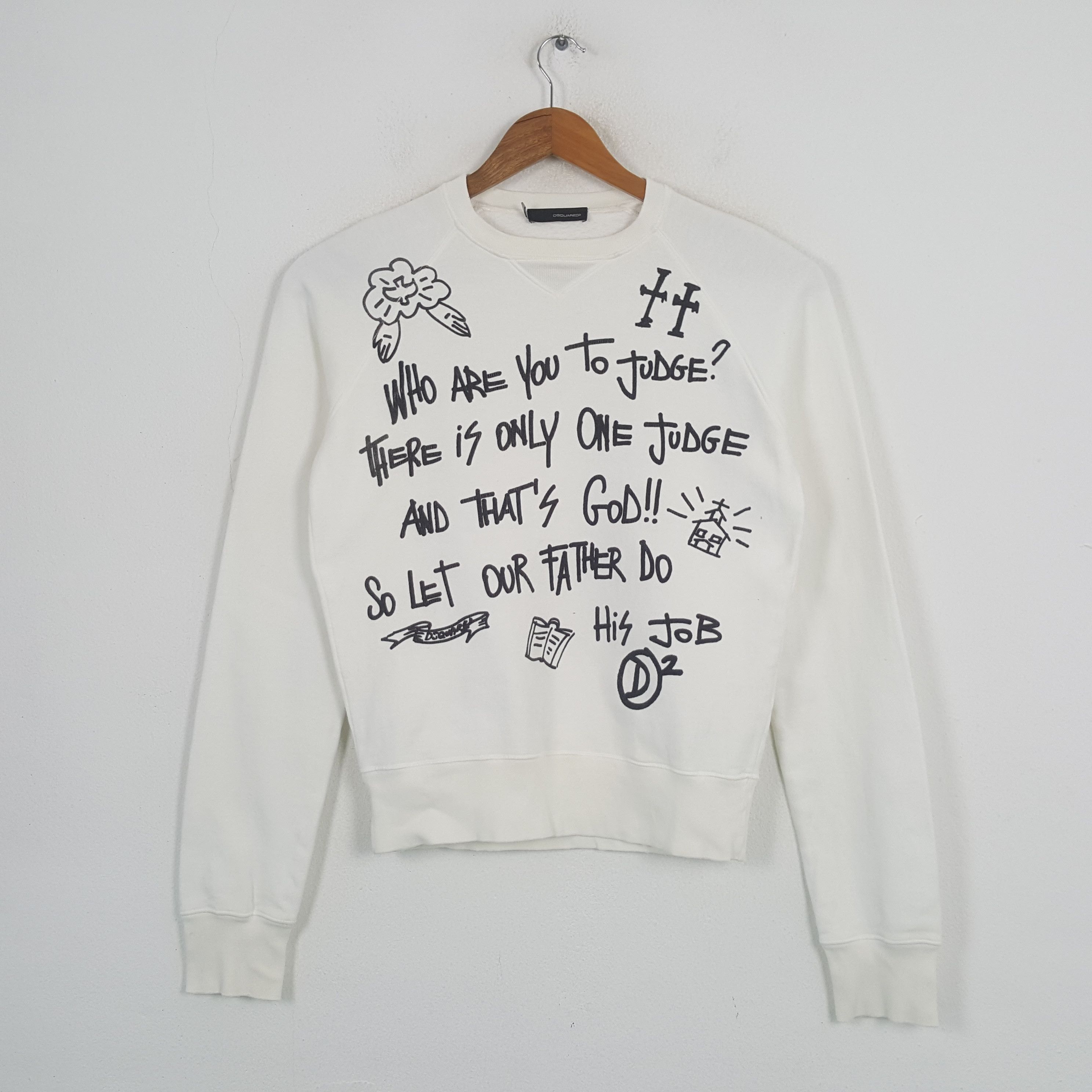 Vintage DSQUARED2 Italian Fashion Brand Sweatshirt C283N23