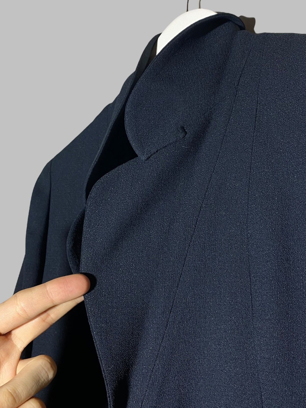 Chanel Chanel Navy Blue Blazer Embellished Rhinestone Button Jacket Size XS / US 0-2 / IT 36-38 - 14 Thumbnail