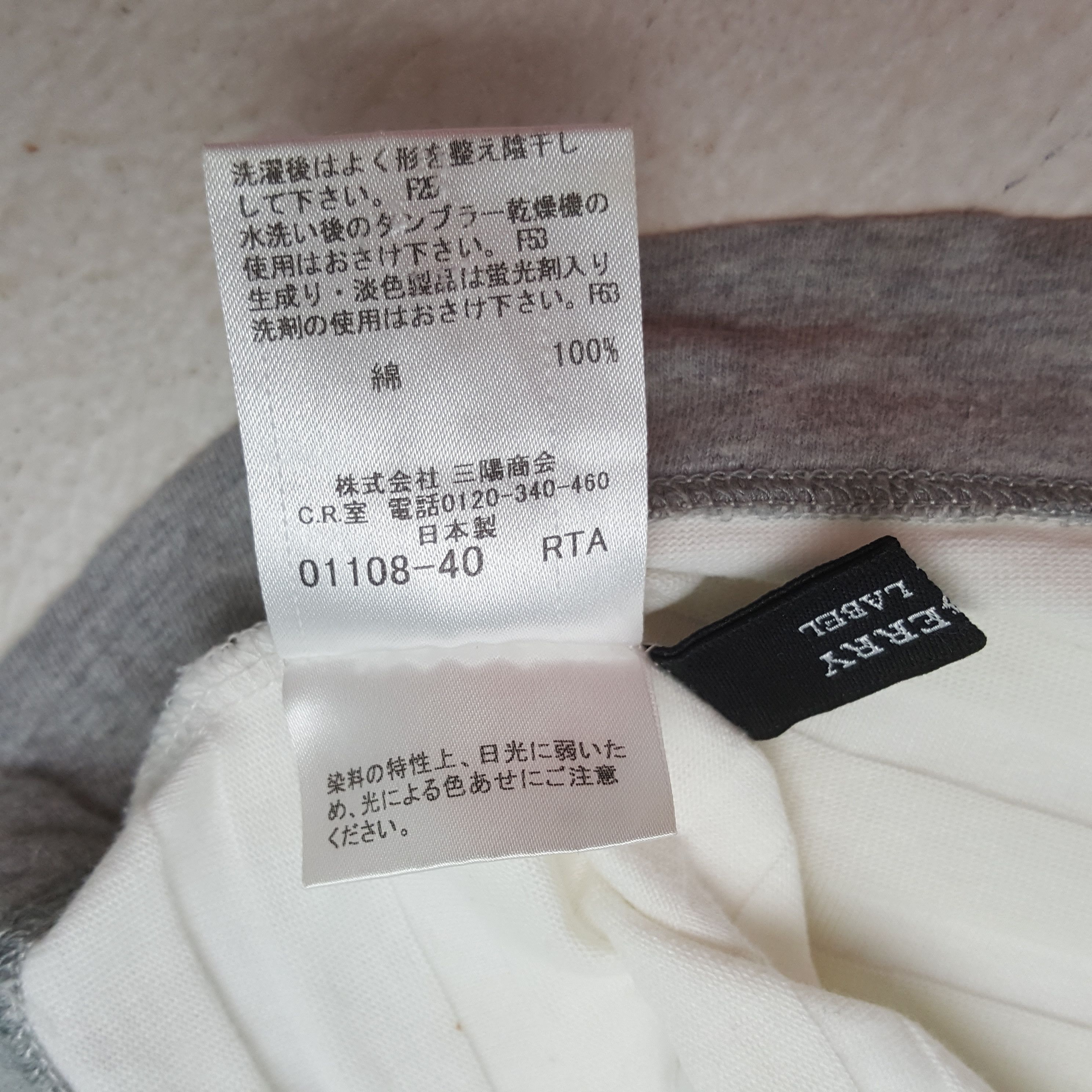 Burberry Vintage Burberry London Long Sleeve T-shirt RR30 Size US S / EU 44-46 / 1 - 8 Thumbnail