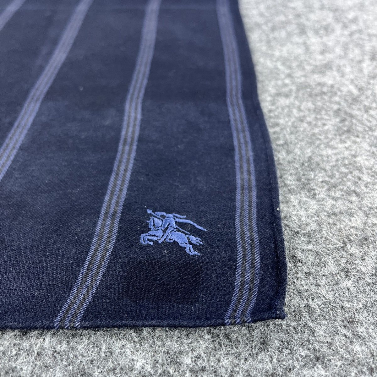 Burberry Burberry Handkerchief / Bandana / Neckerchief B111 Size ONE SIZE - 5 Thumbnail