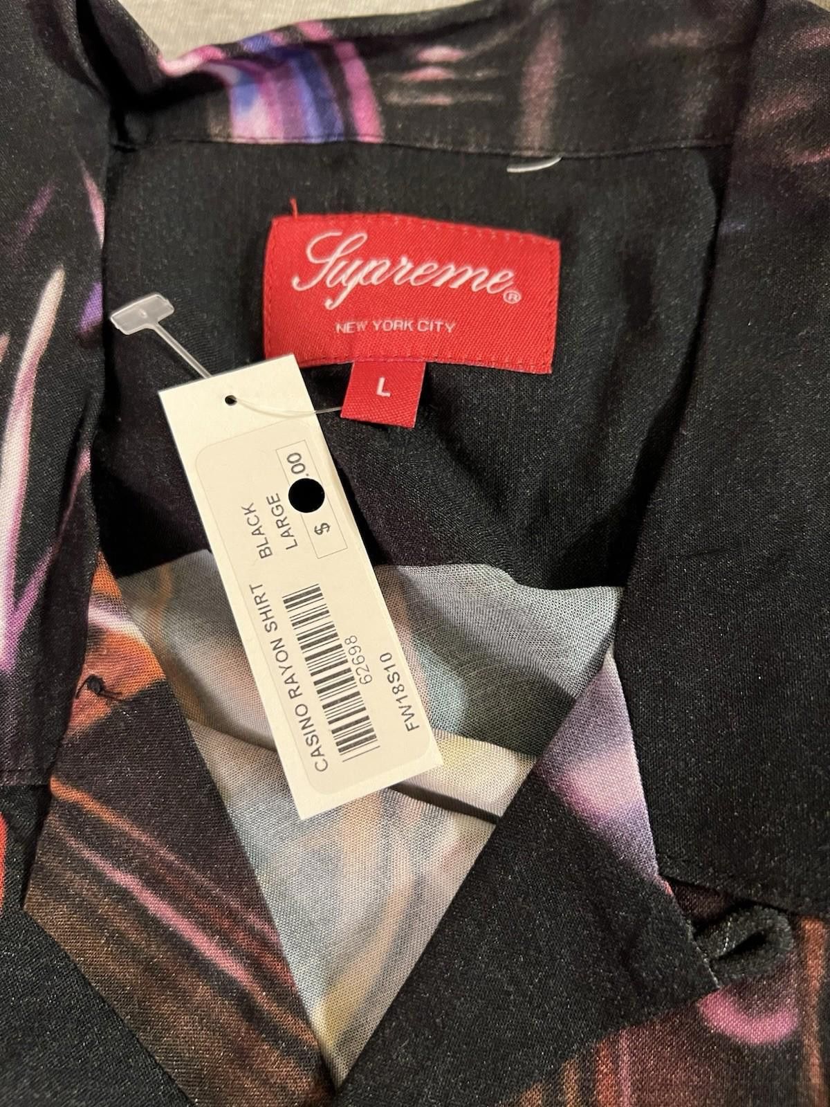Supreme FW18 SUPREME CASINO RAYON SHIRT SHORT SLEEVE DICE BLACK L Size US L / EU 52-54 / 3 - 6 Thumbnail