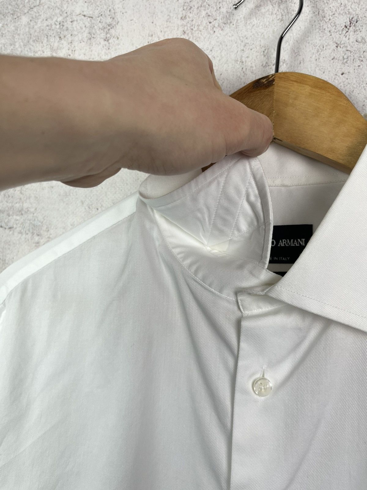 Giorgio Armani Luxury Giorgio Armani Classic Button Ups Shirt Italy Rare Size US M / EU 48-50 / 2 - 7 Thumbnail