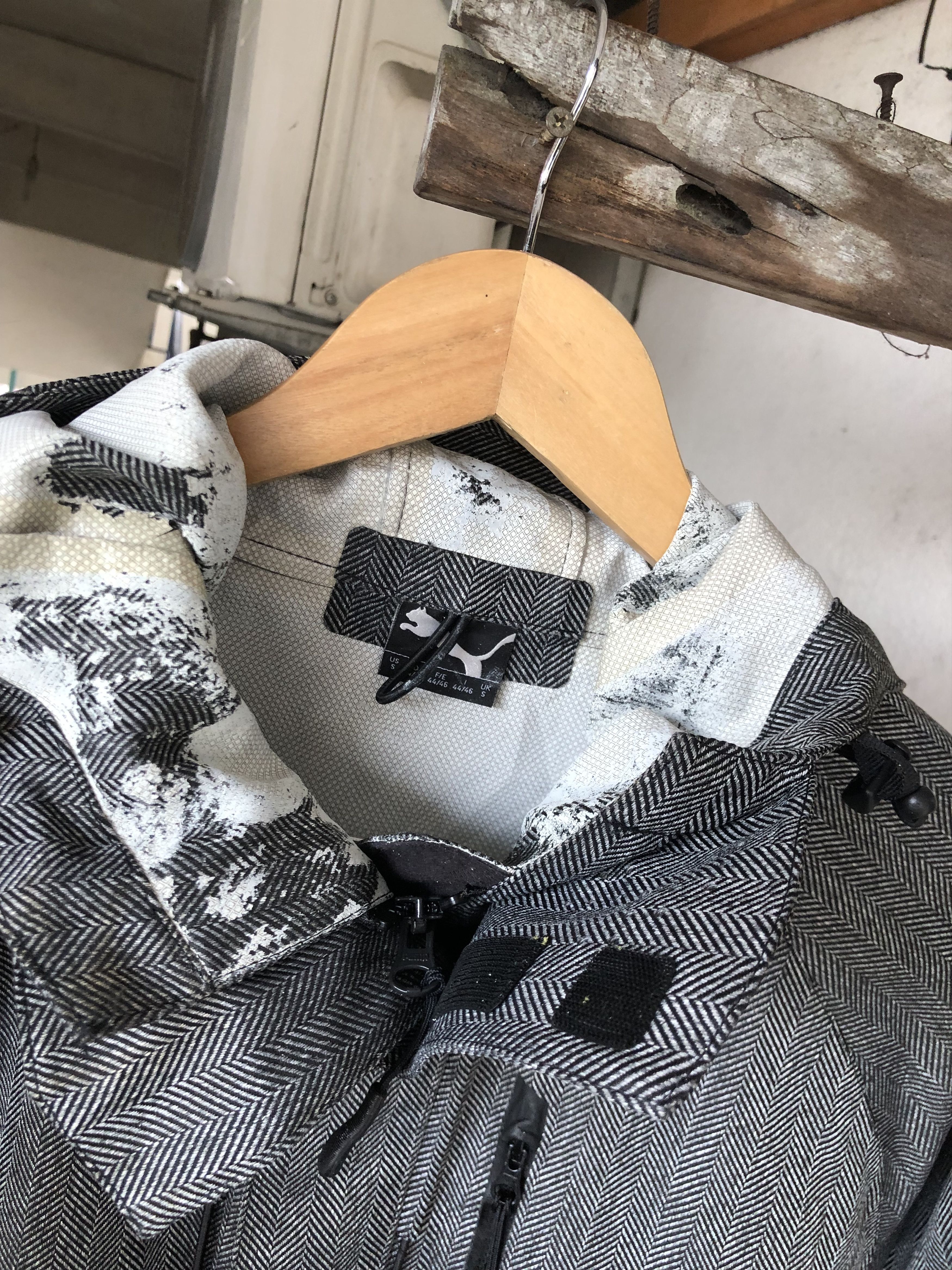 Maison MIHARA YASUHIRO × Puma Puma x Mihara Yasuhiro Limited Edition Waterproof Jacket Size US S / EU 44-46 / 1 - 16 Thumbnail