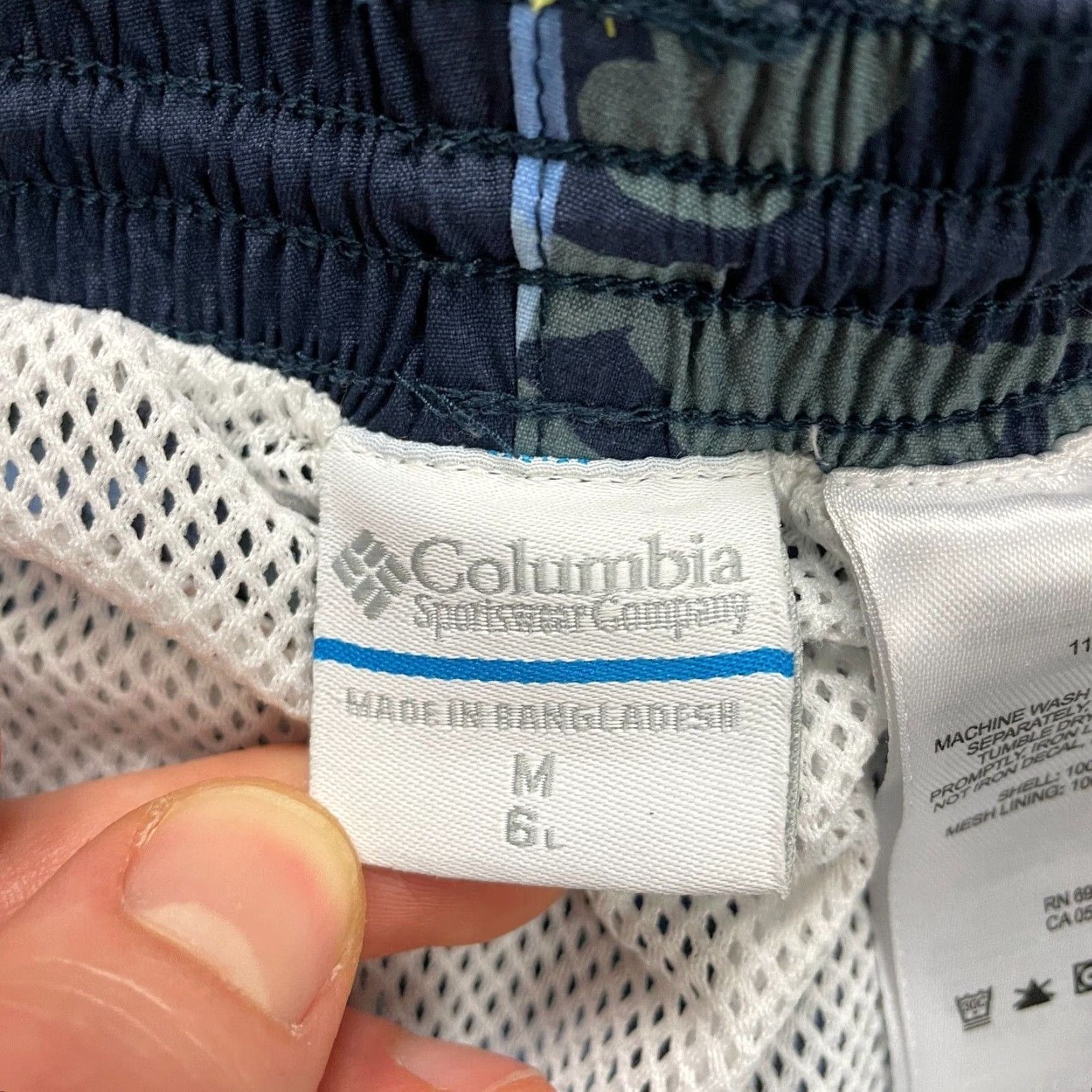 Vintage Columbia PFG Omni Shade Super Backcast Water Shorts Mens Medium Floral Trunks Size US 33 - 3 Thumbnail
