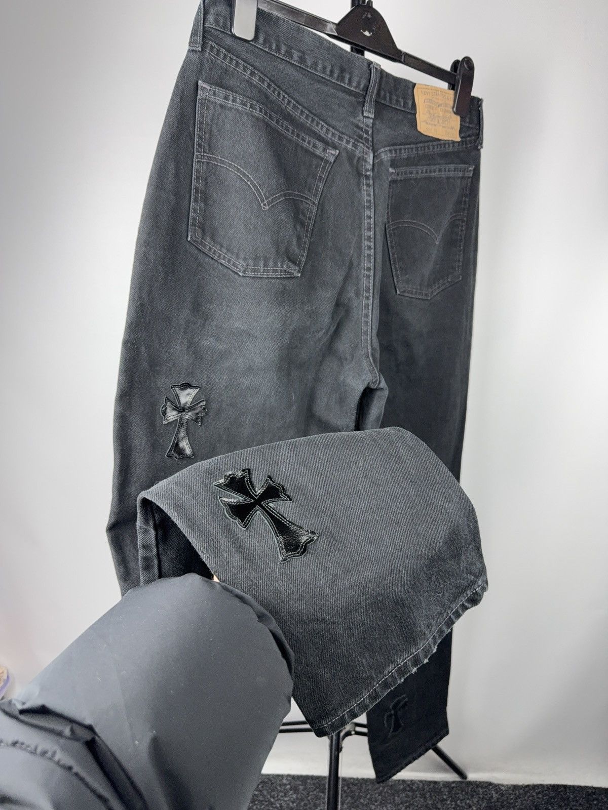 Vintage Vintage 90s Custom Chrome Hearts Style Cross Denim Jeans Size US 33 - 18 Thumbnail