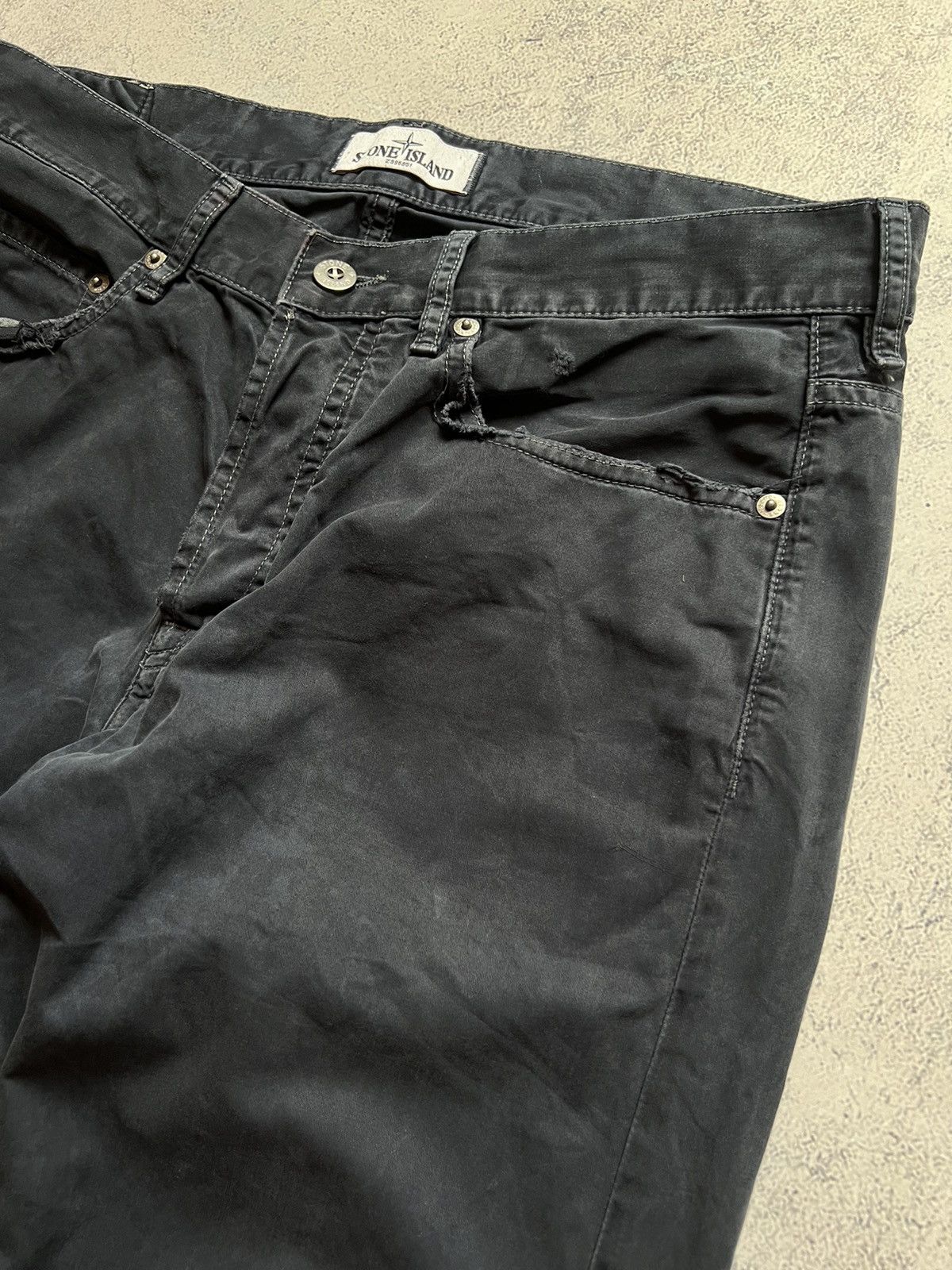Stone Island × Vintage STONE ISLAND VINTAGE PATCH LOGO PANTS DISTRESSED CHINO y2k Size US 32 / EU 48 - 5 Thumbnail