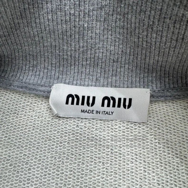 Miu Miu MiuMiu 25ss Embroidered Letter Gray Jacket. Size US S / EU 44-46 / 1 - 3 Thumbnail