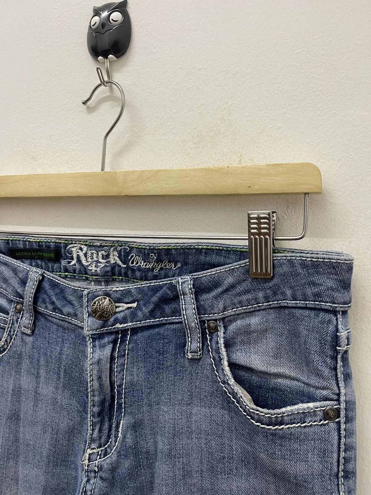 Wrangler Rare Vintage ROCK 47 By Wrangler Ultra Low Rise Flare Size US 31 - 13 Thumbnail