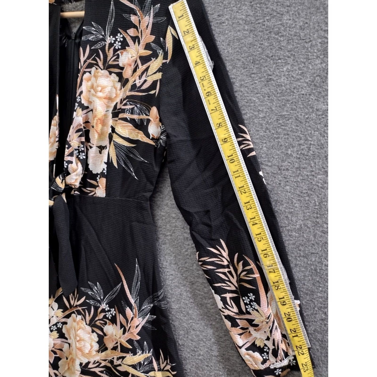 Nasty Gal Nasty Gal Floral Dress Midi Long Sleeve Mock Neck Size 2 Size XS / US 0-2 / IT 36-38 - 5 Thumbnail