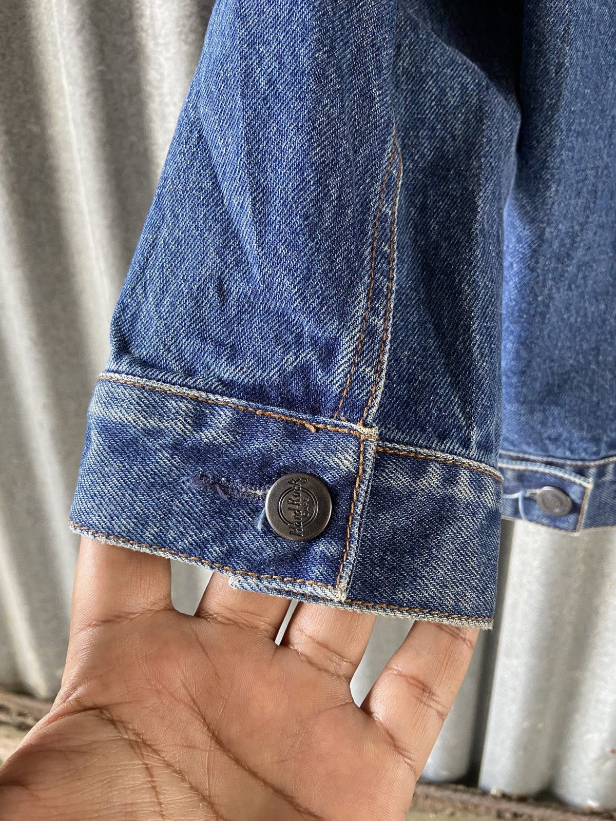 Hard Rock Cafe VINTAGE HARD ROCK TOKYO DENIM JEANS TRUCKER JACKET Size US XS / EU 42 / 0 - 7 Thumbnail
