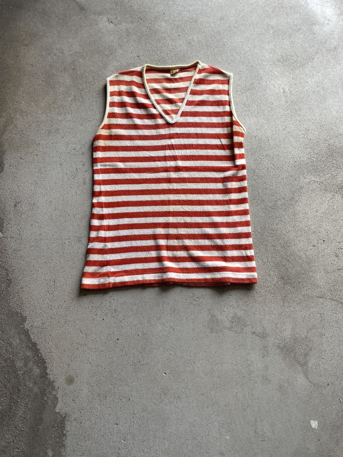 Vintage 60s v neck terry cloth shirt