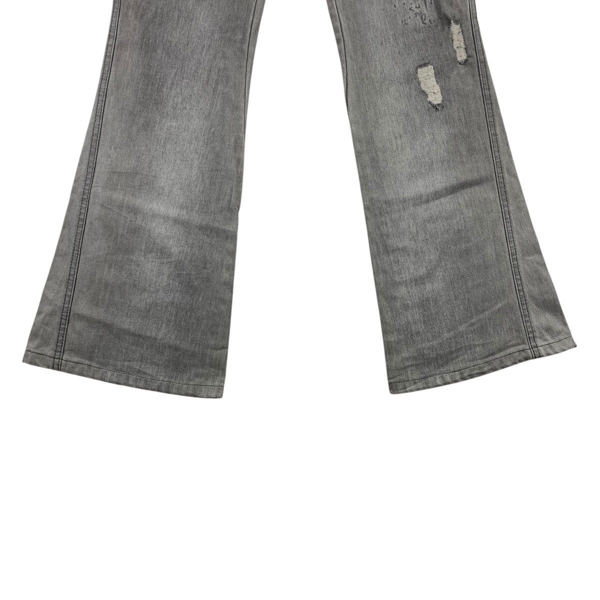 Japanese Brand × Tornado Mart TORNADO MART Flare distressed fly button jeans Size 33" - 11 Thumbnail