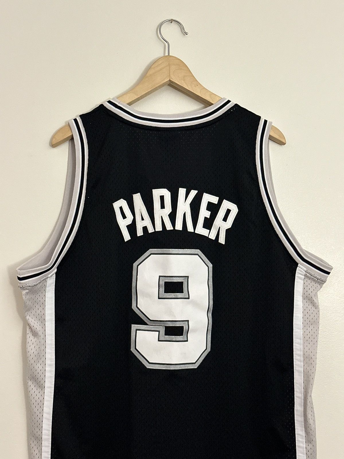 Adidas Vintage Adidas NBA San Antonio Spurs Tony Parker 9 Jersey Size US XL / EU 56 / 4 - 7 Thumbnail