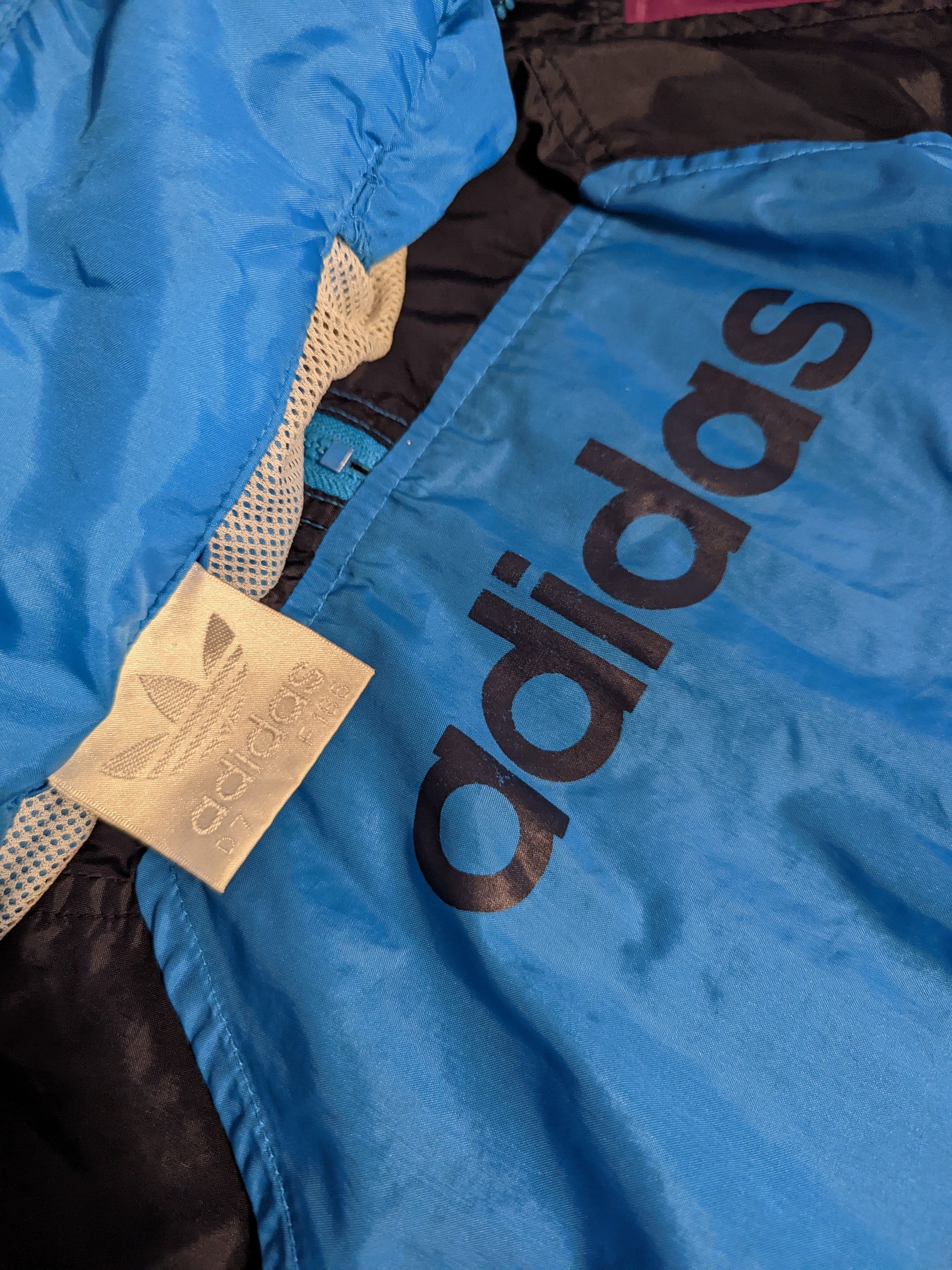 Adidas Vintage Adidas Trefoil Windbreaker 1990s Blue/Purple Taiwan Size US L / EU 52-54 / 3 - 5 Thumbnail