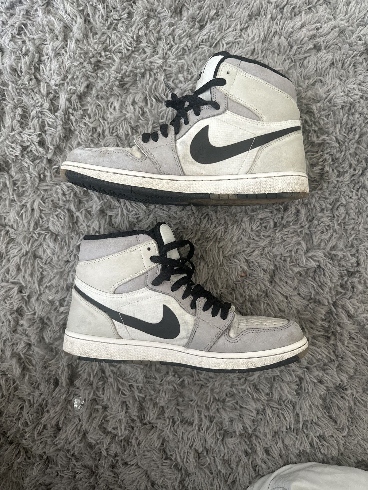 Nike Jordan 1 Retro High Element Gore-Tex Light Bone Used Size US 10 / EU 43 - 2 Thumbnail