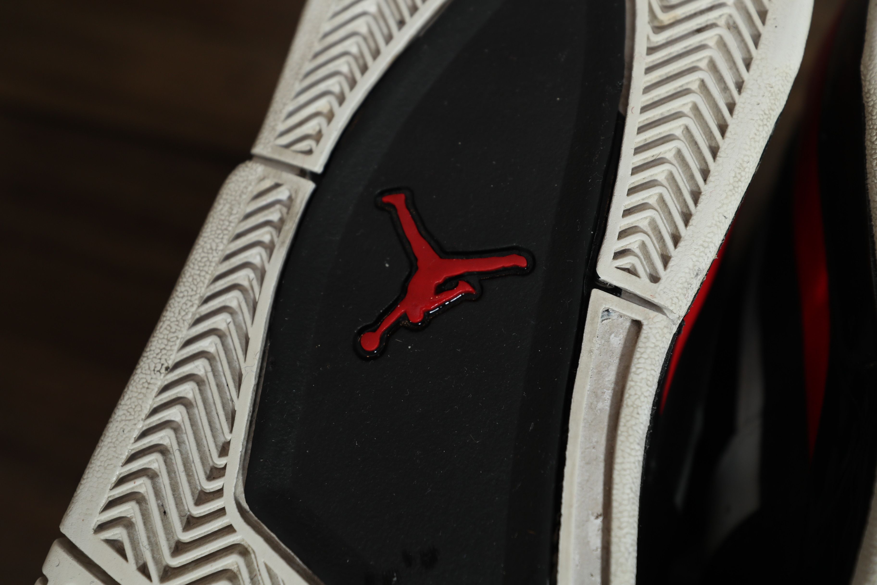 Jordan Brand Air Jordan Flight 23 (10) Size US 10 / EU 43 - 11 Thumbnail
