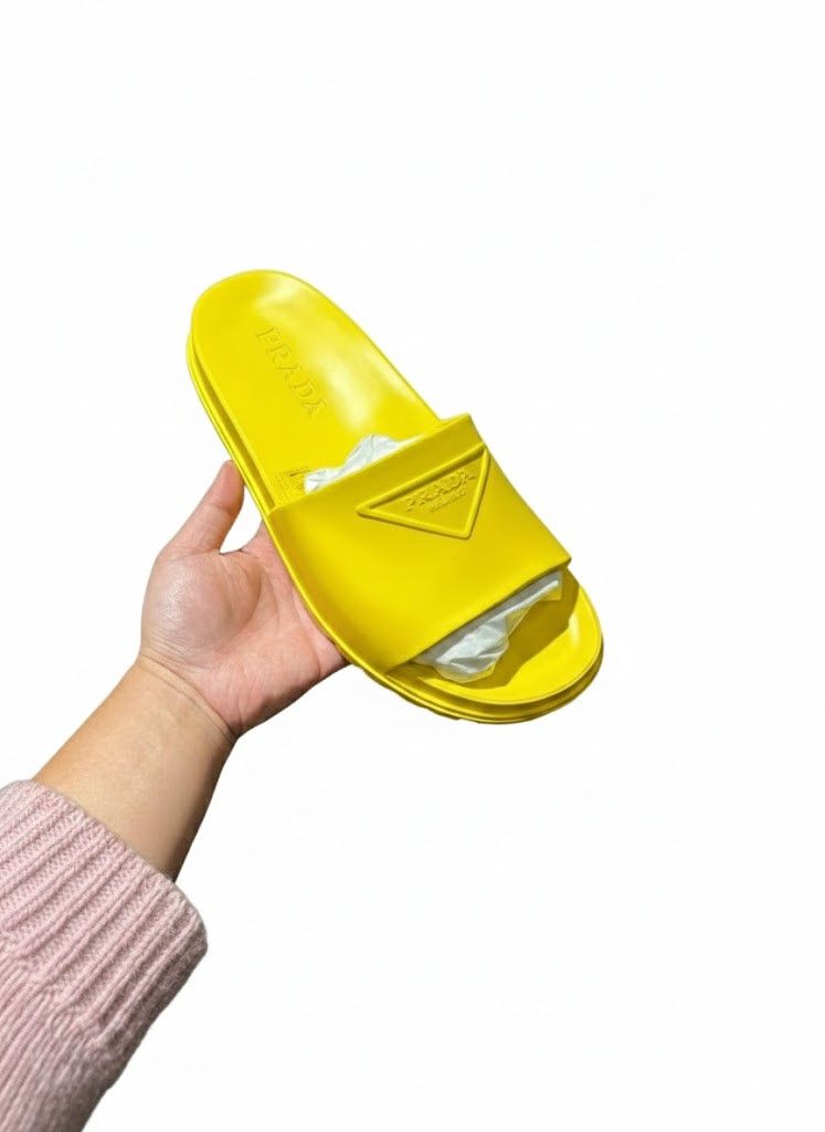 Prada o1B3y1r0226 Rubber Slides in Yellow Size US 9 / EU 42 - 1 Thumbnail