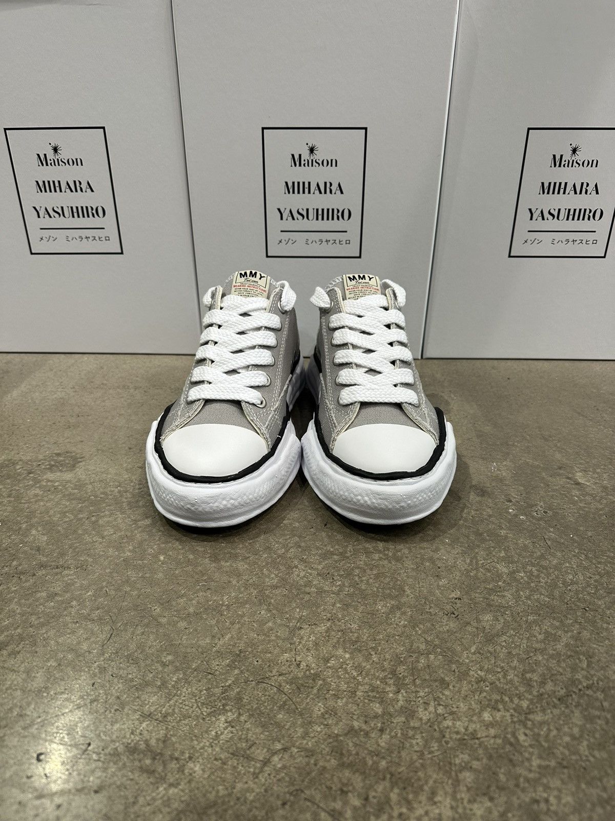 Maison MIHARA YASUHIRO MAISON MIHARA YASUHIRO - Peterson Low Grey Sneakers Size US 8 / EU 41 - 2 Thumbnail