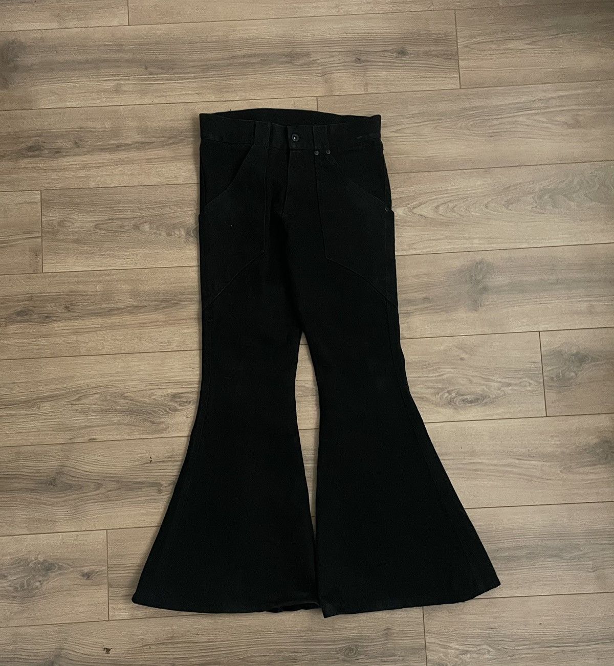 パンツ 00s vanquish black bell bottom denim Y2K 00s vanquish black bell bottom denim Y2K（If Six Was Nine