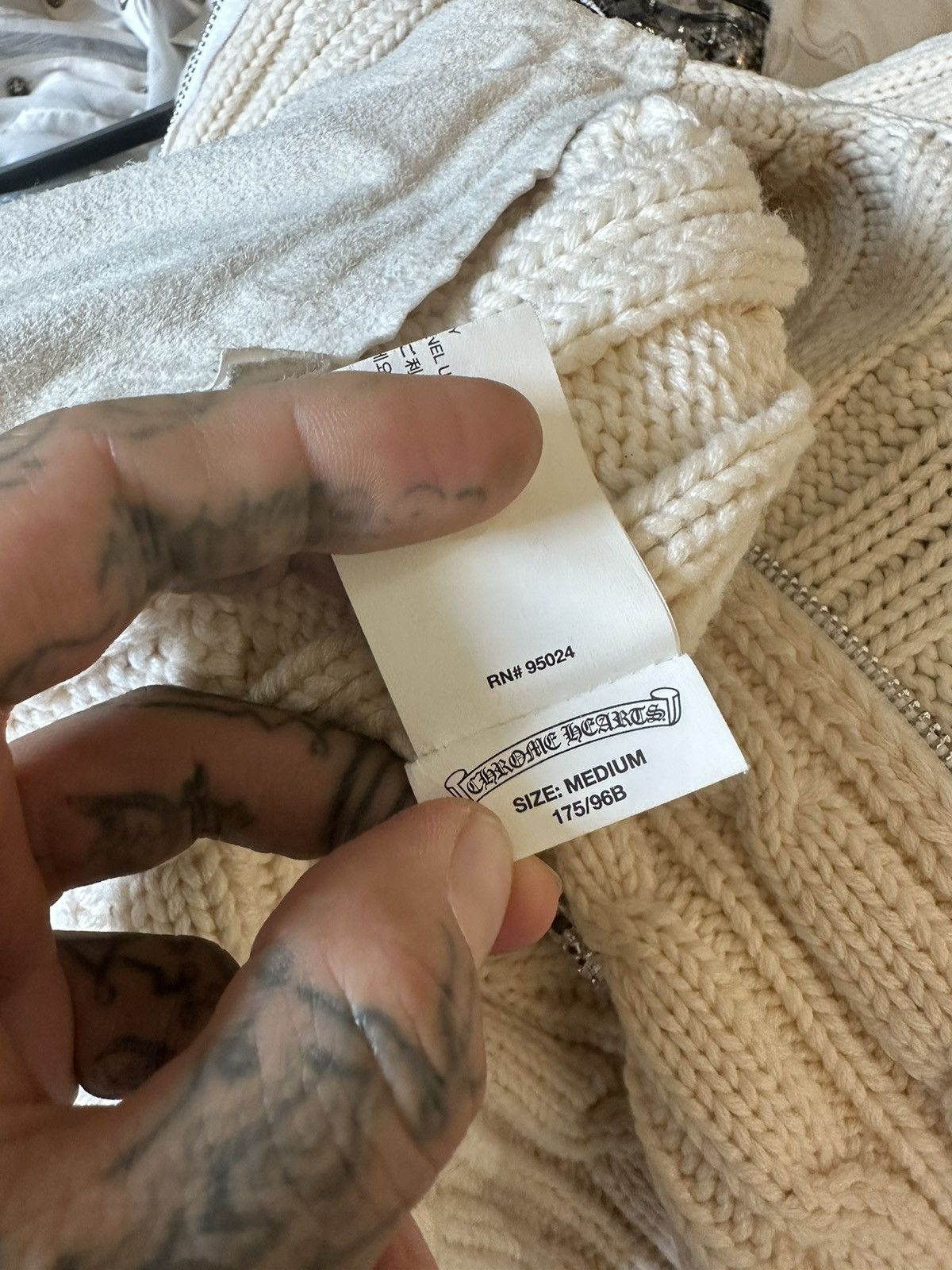 Chrome Hearts CHROME HEARTS 1:1 CROSS SPINE HOODIE WHITE CASHMERE VEST Size US M / EU 48-50 / 2 - 11 Thumbnail