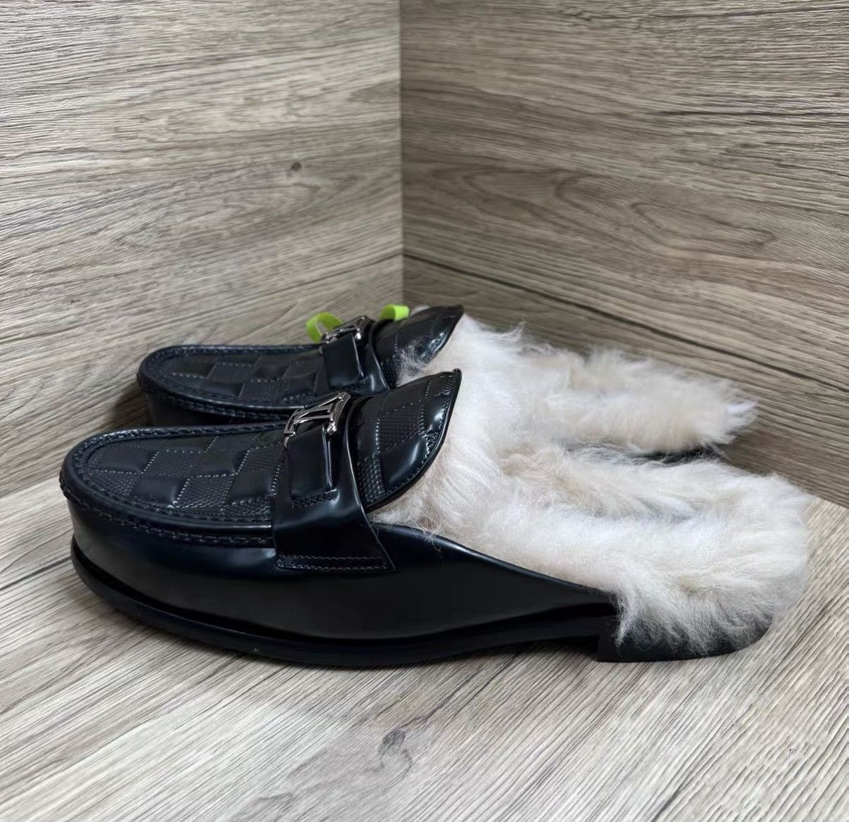 Louis Vuitton LV Louis Vuitton Major Black Damier Mule Slides J41 Size US 8.5 / EU 41-42 - 1 Thumbnail