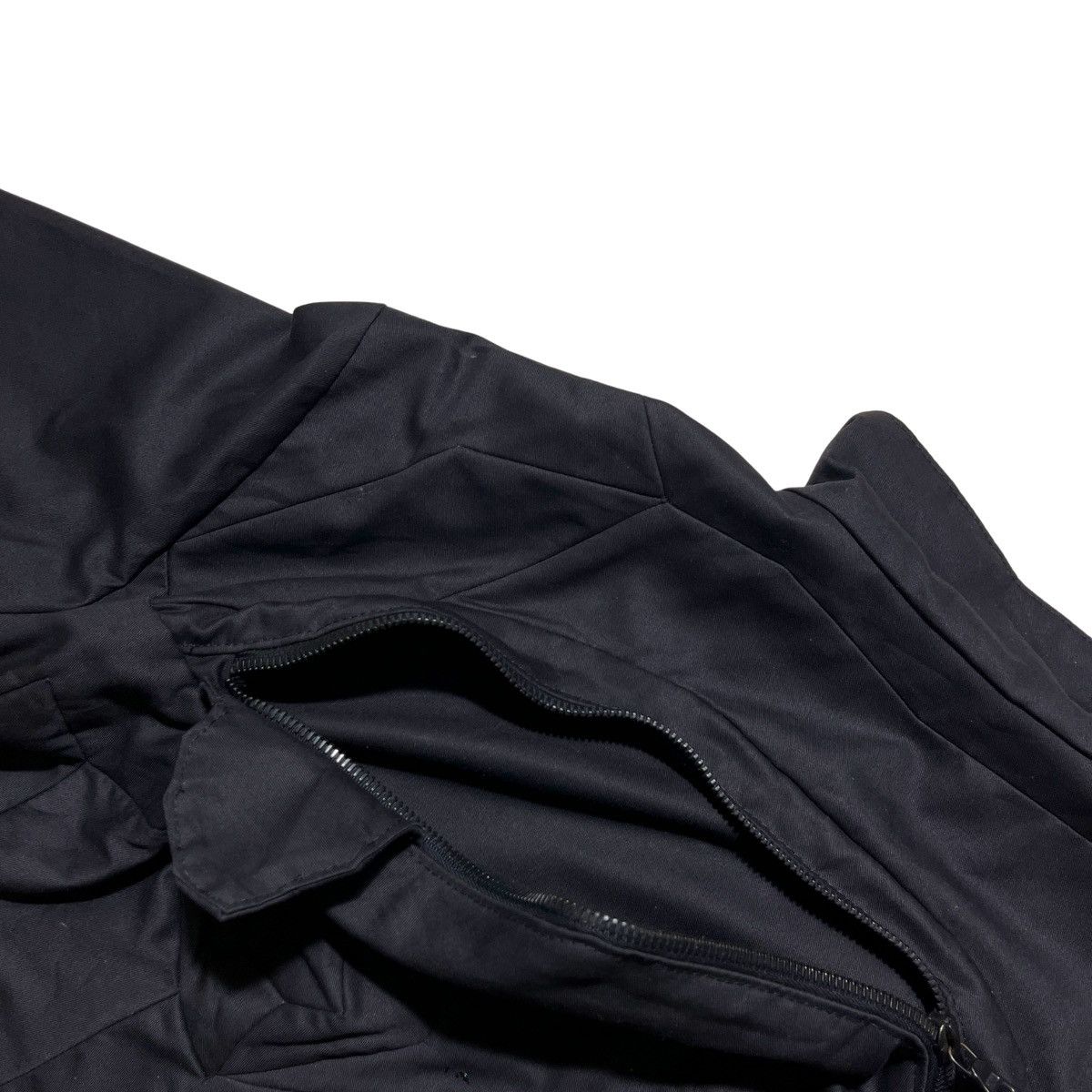 Japanese Brand Esmod Paris by Ha Young Jim 3D Bag Bear Jacket in Black Size US L / EU 52-54 / 3 - 8 Thumbnail